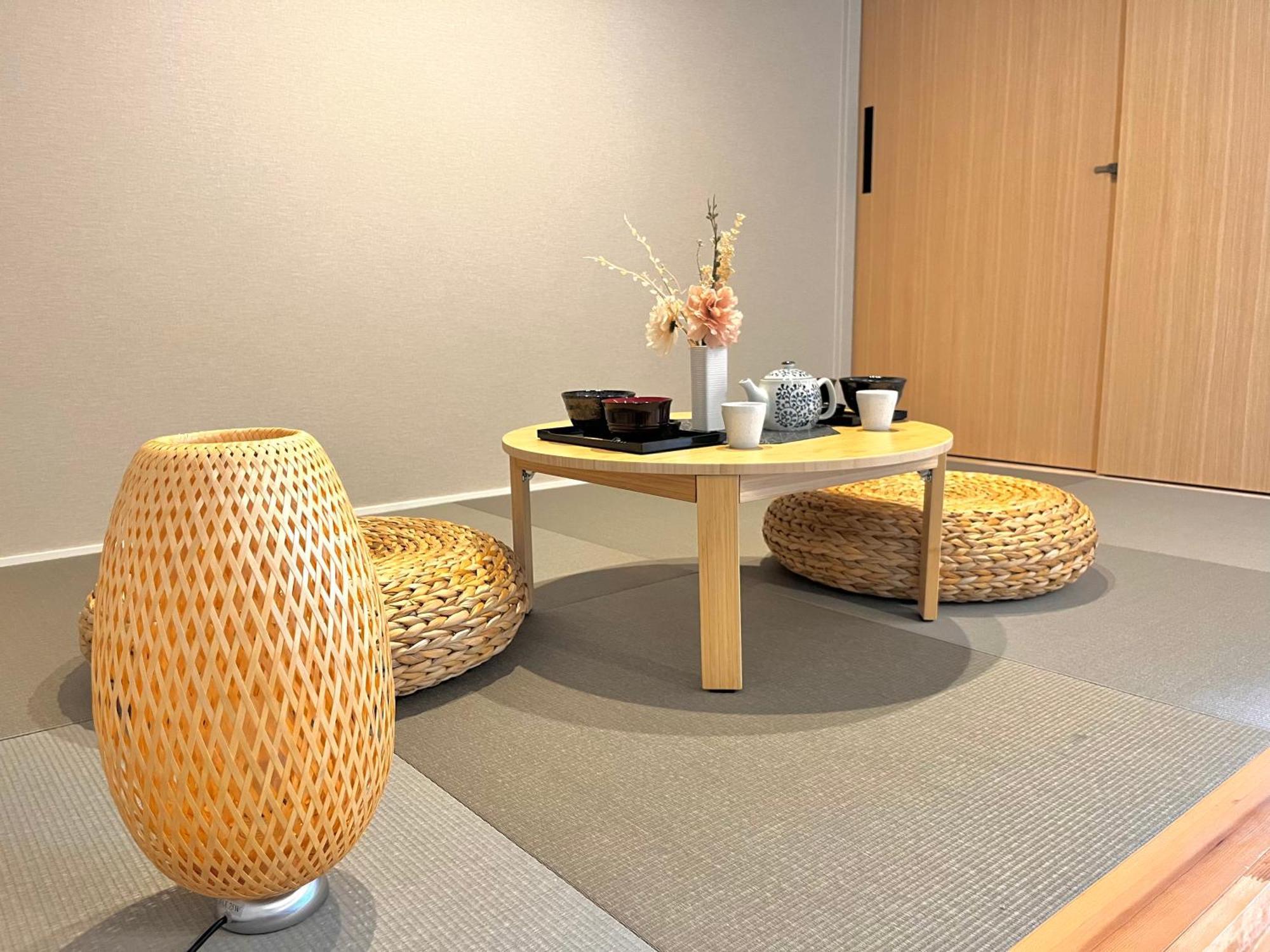 Koti Sopo Universal Bay 2 By Liaison Apartemen *